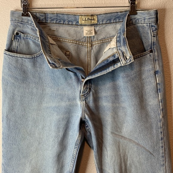 Vintage L.L. Bean Classic Fit Jeans sz 36 x 32 - Picture 4 of 5